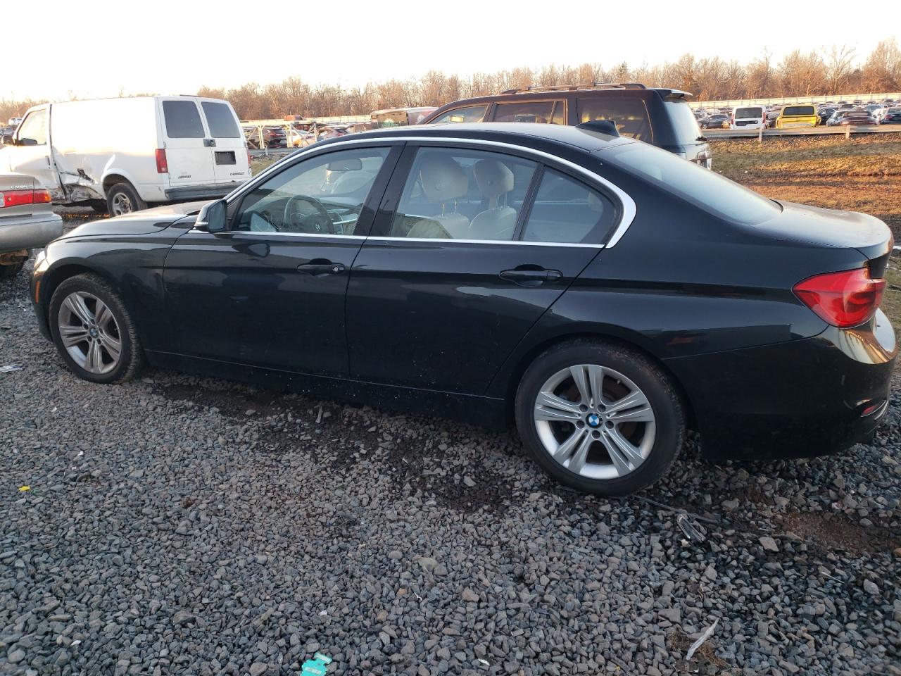 Image 2 of 2017 BMW 330 XI 2017 with VIN WBA8D9G5XHNU59514