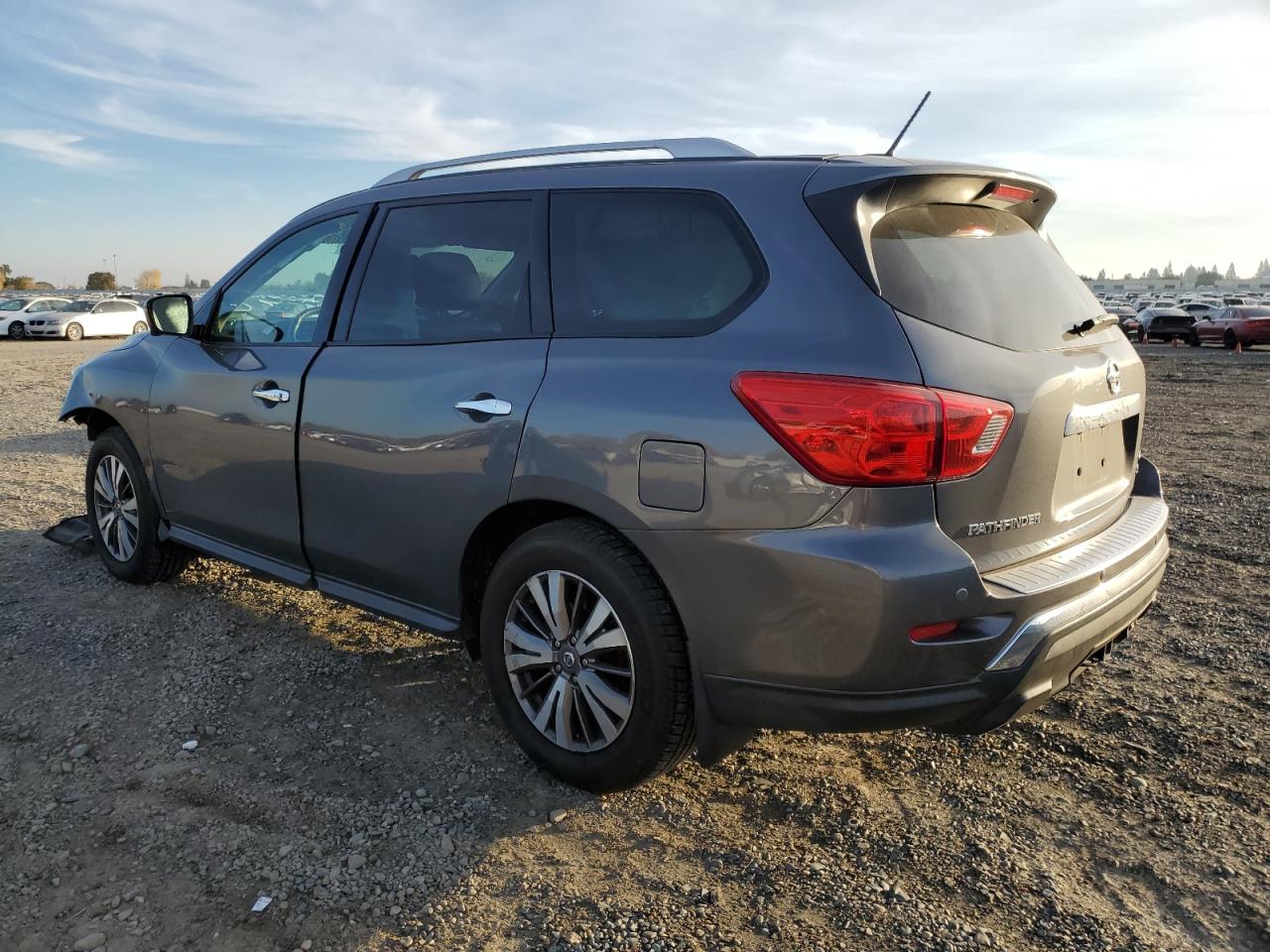 Image 2 of 2017 NISSAN PATHFINDER S 2017 with VIN 5N1DR2MMXHC610025