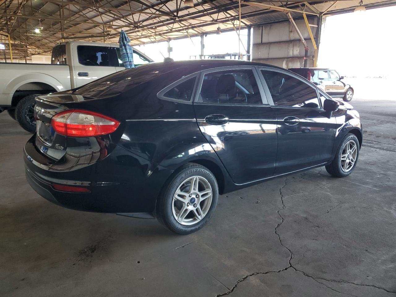 Obraz 3 z 2018 FORD FIESTA SE 2018 z VIN 3FADP4BJ5JM104546