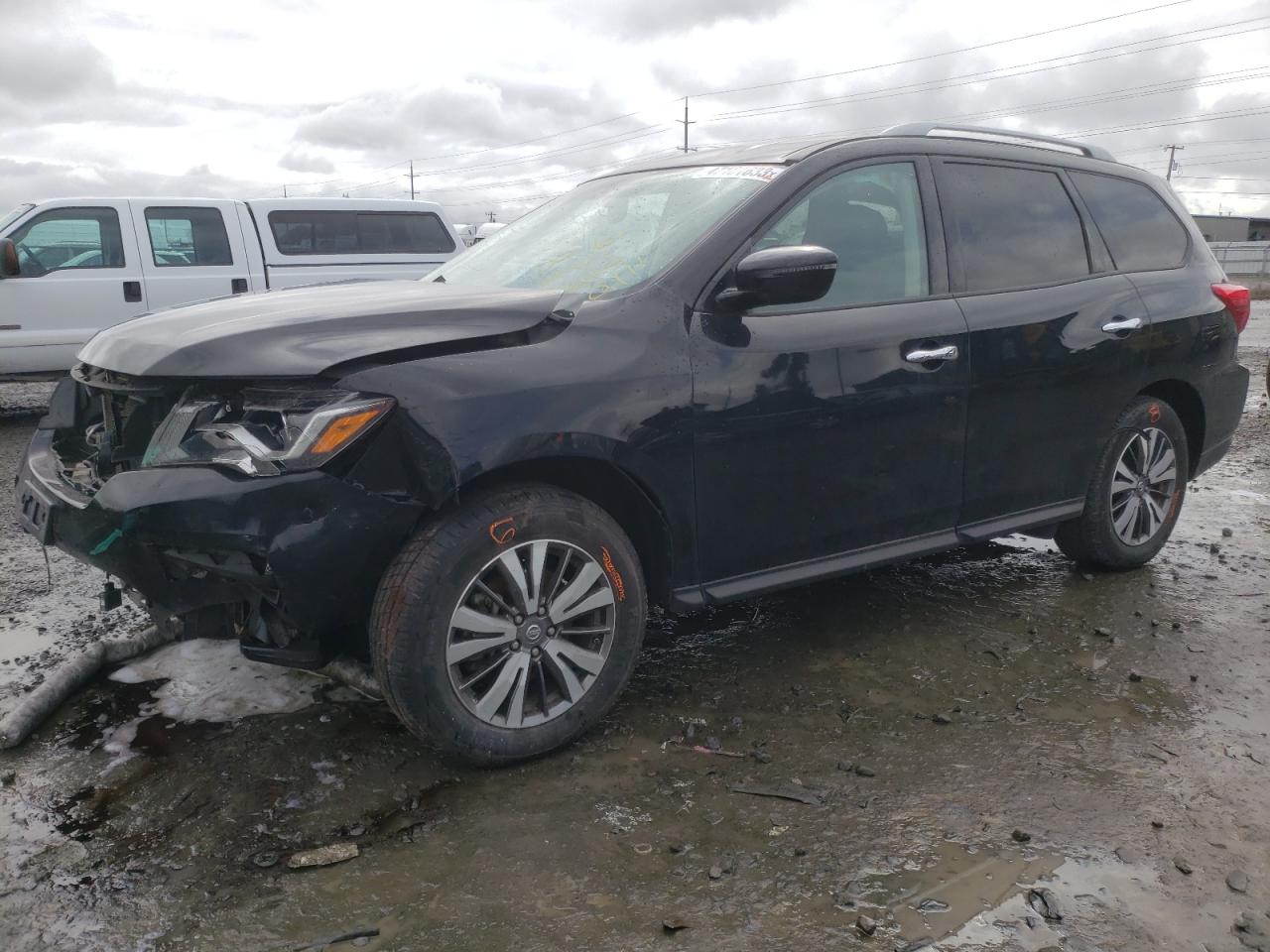 Изображение 1 Nissan Pathfinder S 2019 с VIN 5N1DR2MM0KC576829