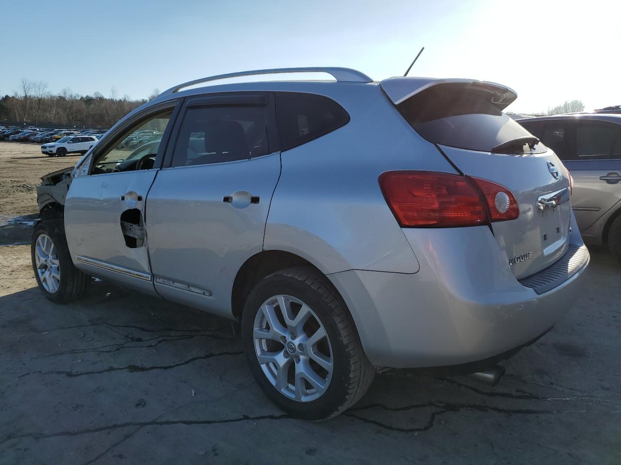 Obraz 2 z 2011 NISSAN ROGUE S 2011 z VIN JN8AS5MV2BW677332