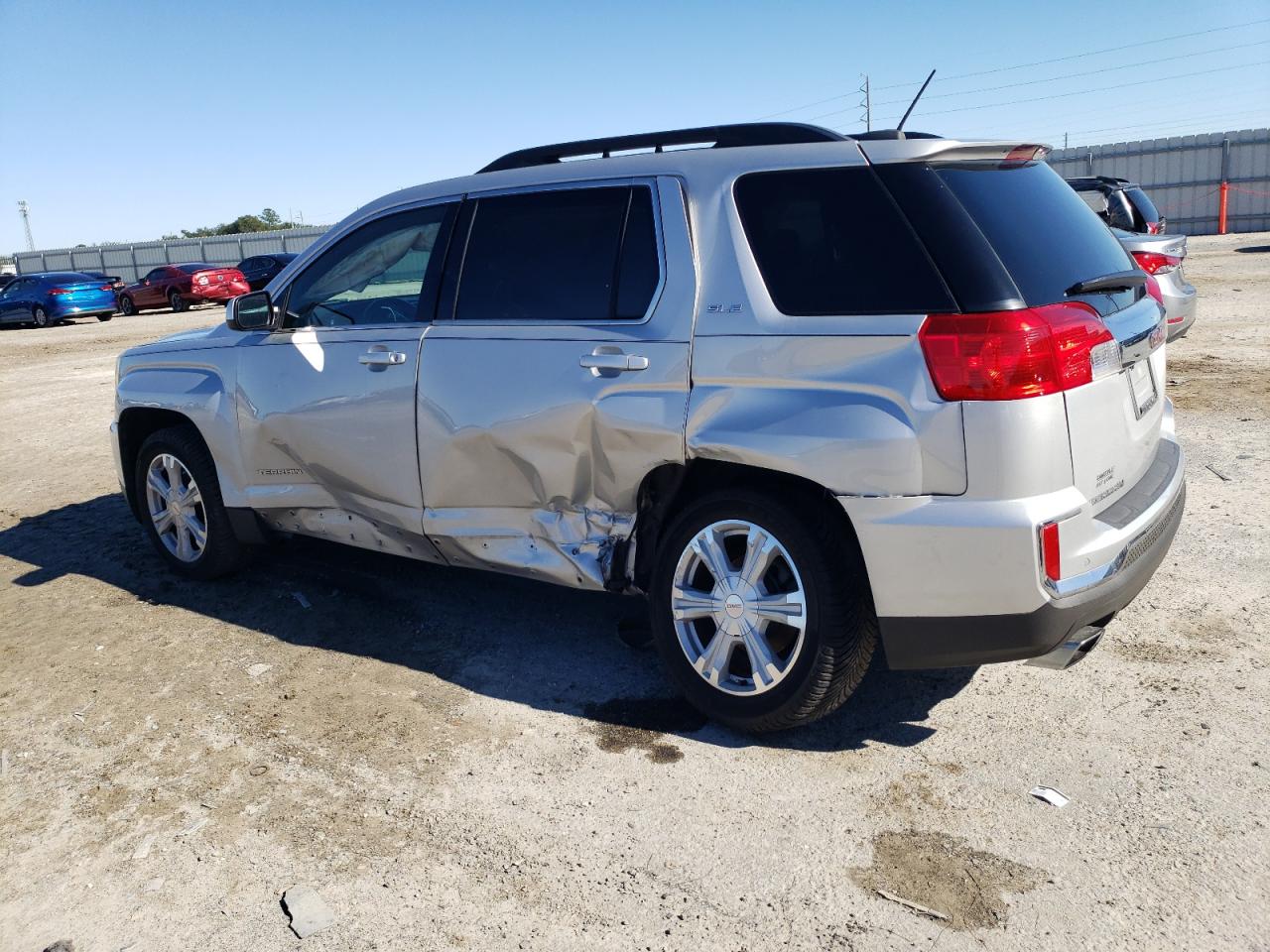 Изображение 2 2017 GMC TERRAIN SLE 2017 с VIN 2GKALNEK6H6189358