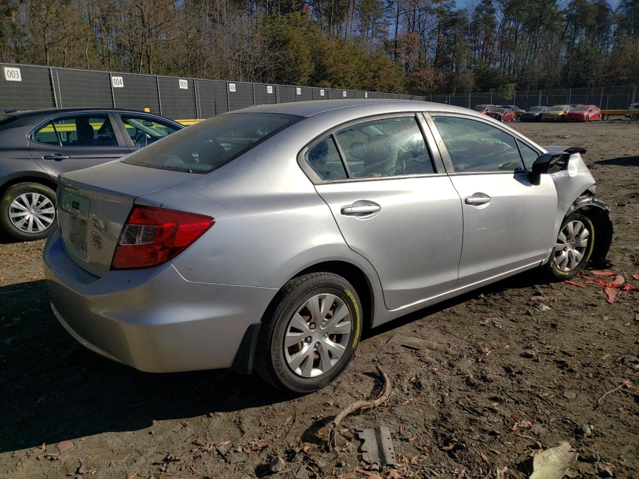 Изображение 3 2012 HONDA CIVIC LX 2012 с VIN 19XFB2F56CE340428