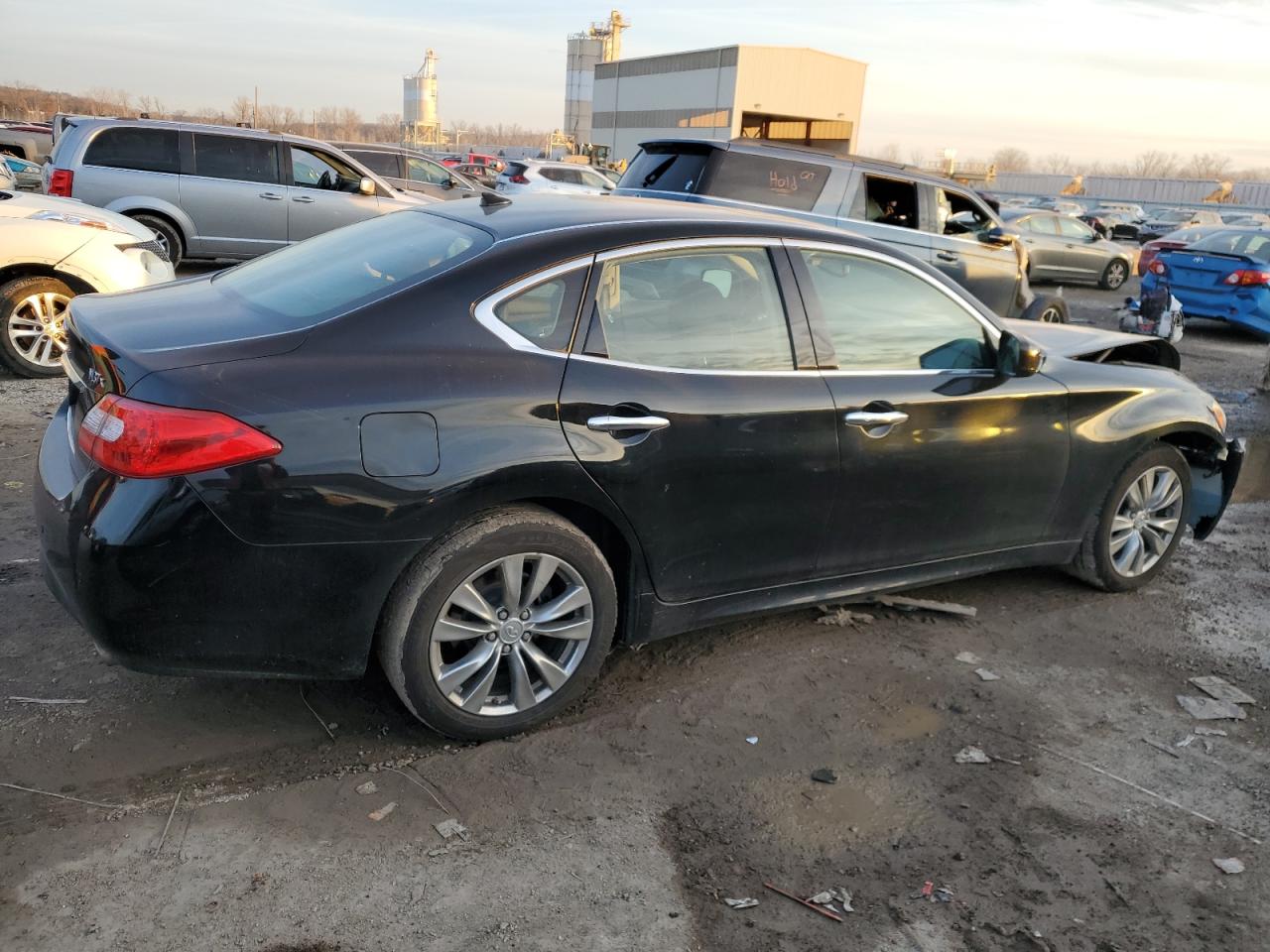 Image 3 of 2013 INFINITI M37 X 2013 with VIN JN1BY1AR3DM604079