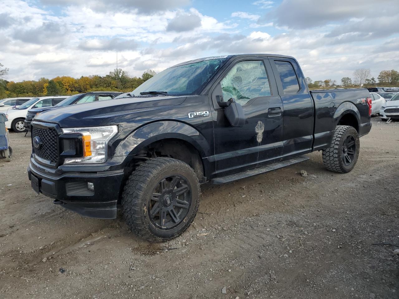 Obraz 1 z 2018 FORD F150 SUPER CAB 2018 z VIN 1FTEX1EP4JKC94554