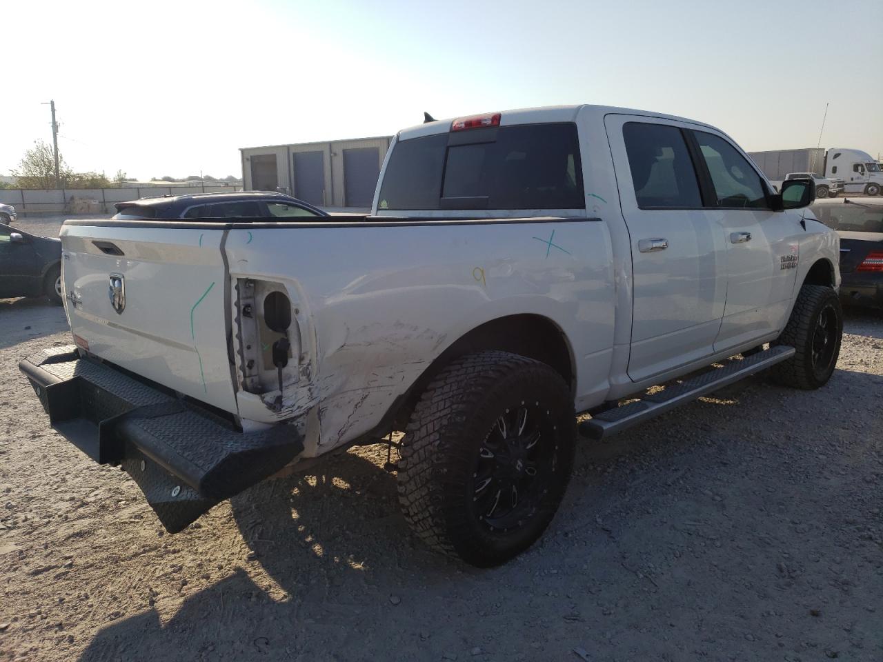 Изображение 3 2015 RAM 1500 SLT 2015 с VIN 1C6RR6LTXFS541390