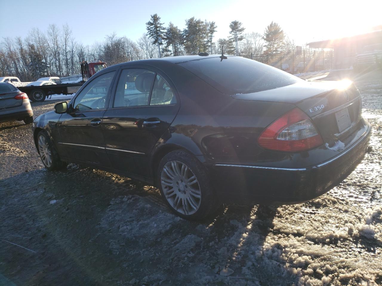 Image 2 of 2007 MERCEDES-BENZ E 350 4MATIC 2007 with VIN WDBUF87X47B143905