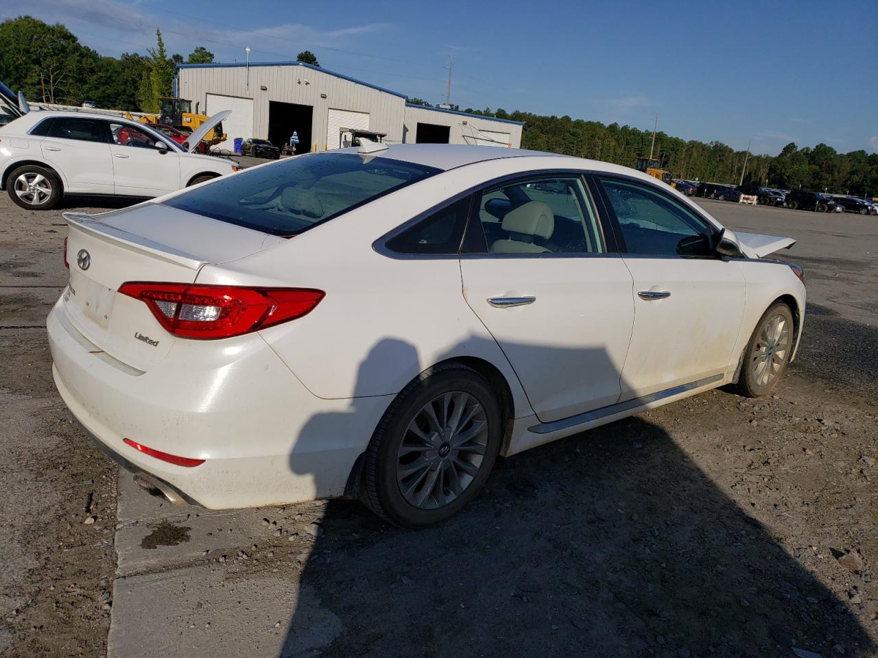 Image 3 of 2015 HYUNDAI SONATA SPORT 2015 with VIN 5NPE34AF0FH137037