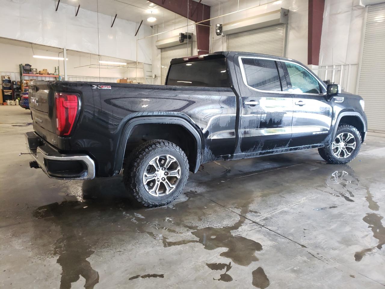Image 3 of 2021 GMC SIERRA K1500 SLT 2021 with VIN 1GTU9DEL9MZ279127