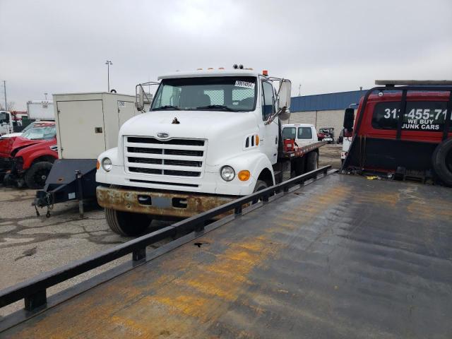 Image 1 of 1999 STERLING TRUCK L 7500 1999 with VIN 2FZHAJBA8XAF25632