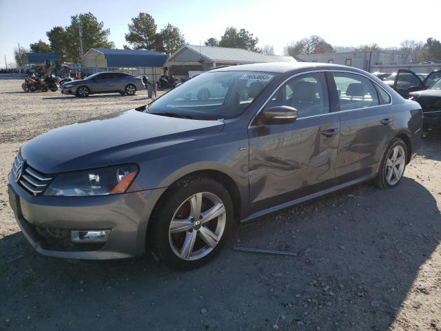 Obraz 1 z 2015 VOLKSWAGEN PASSAT S 2015 z VIN 1VWAT7A39FC119604