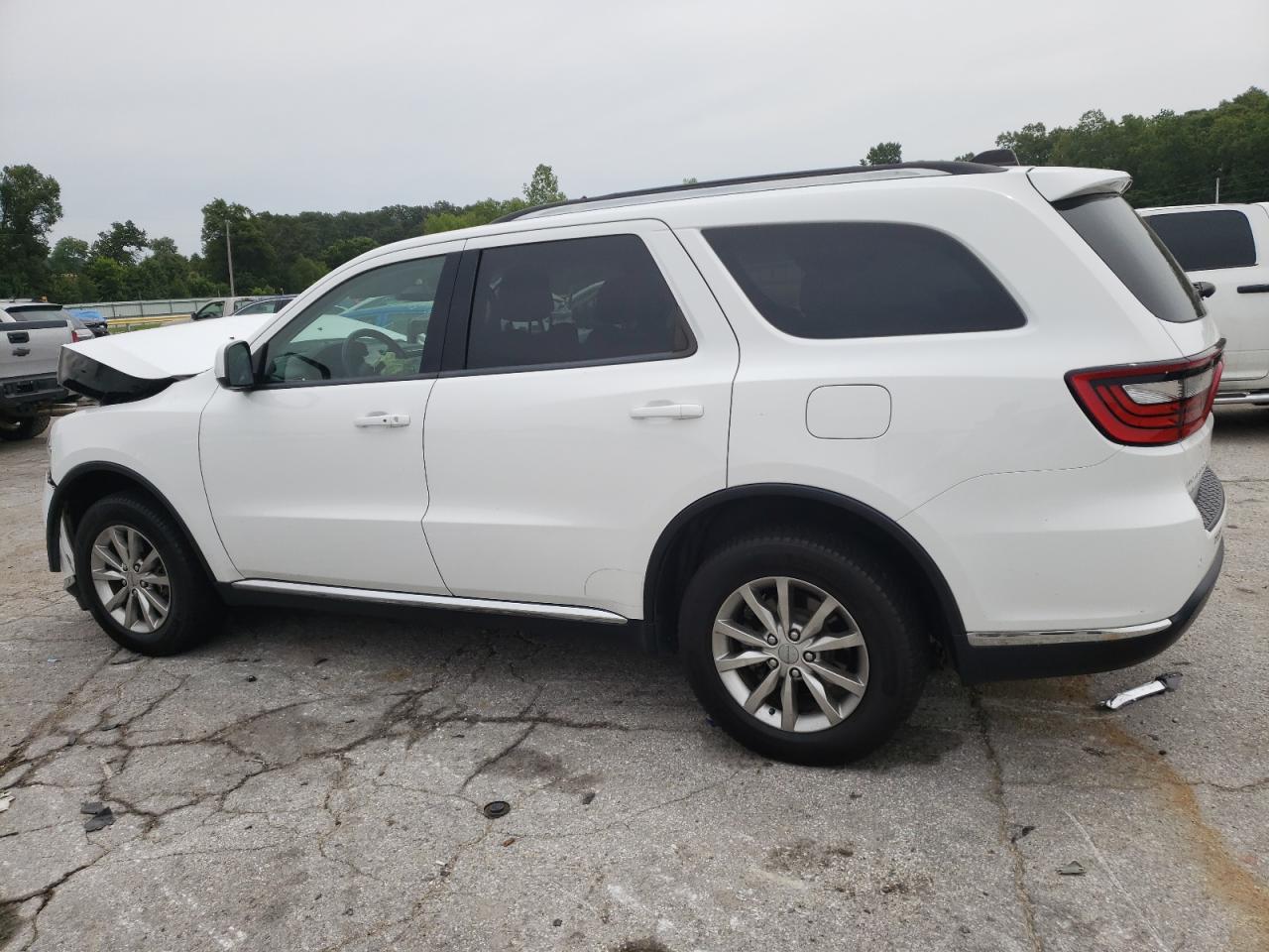 Obraz 2 z 2017 DODGE DURANGO SXT 2017 z VIN 1C4RDJAGXHC824045