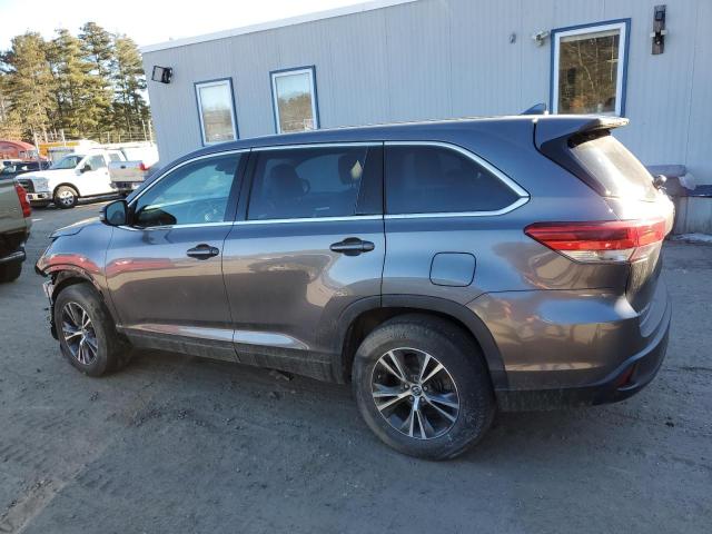 Image 2 of 2019 TOYOTA HIGHLANDER LE 2019 with VIN 5TDZZRFH8KS363113