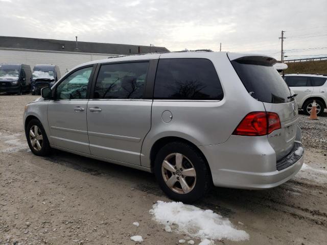 Image 2 of 2011 VOLKSWAGEN ROUTAN SEL 2011 with VIN 2V4RW5DG5BR766671