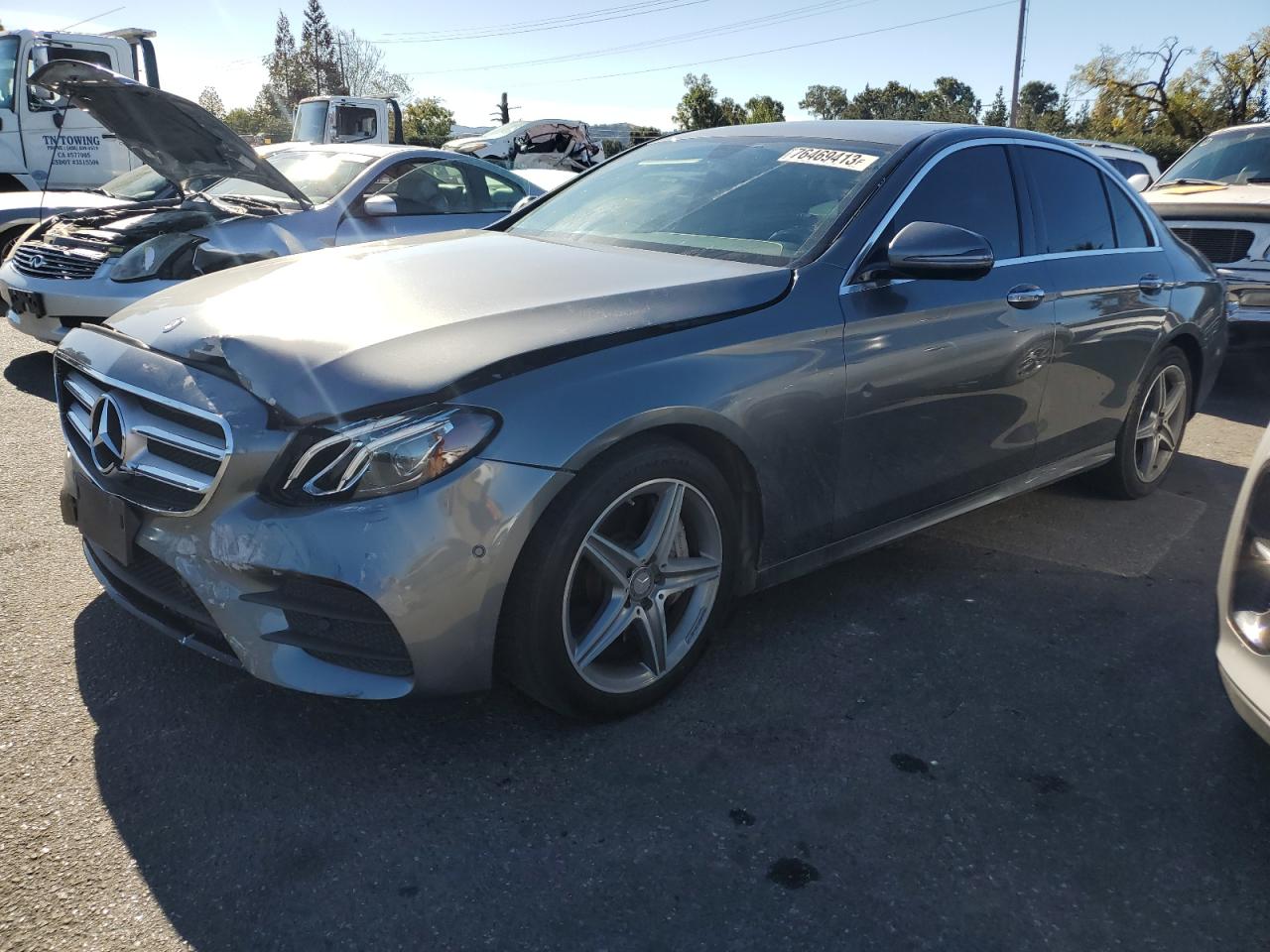 Obraz 1 z 2017 MERCEDES-BENZ E 300 2017 z VIN WDDZF4JB1HA042122