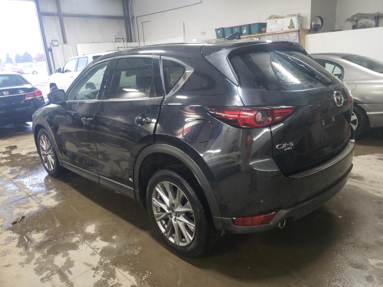 Image 2 of 2021 MAZDA CX-5 GRAND TOURING 2021 with VIN JM3KFBDM4M1407276