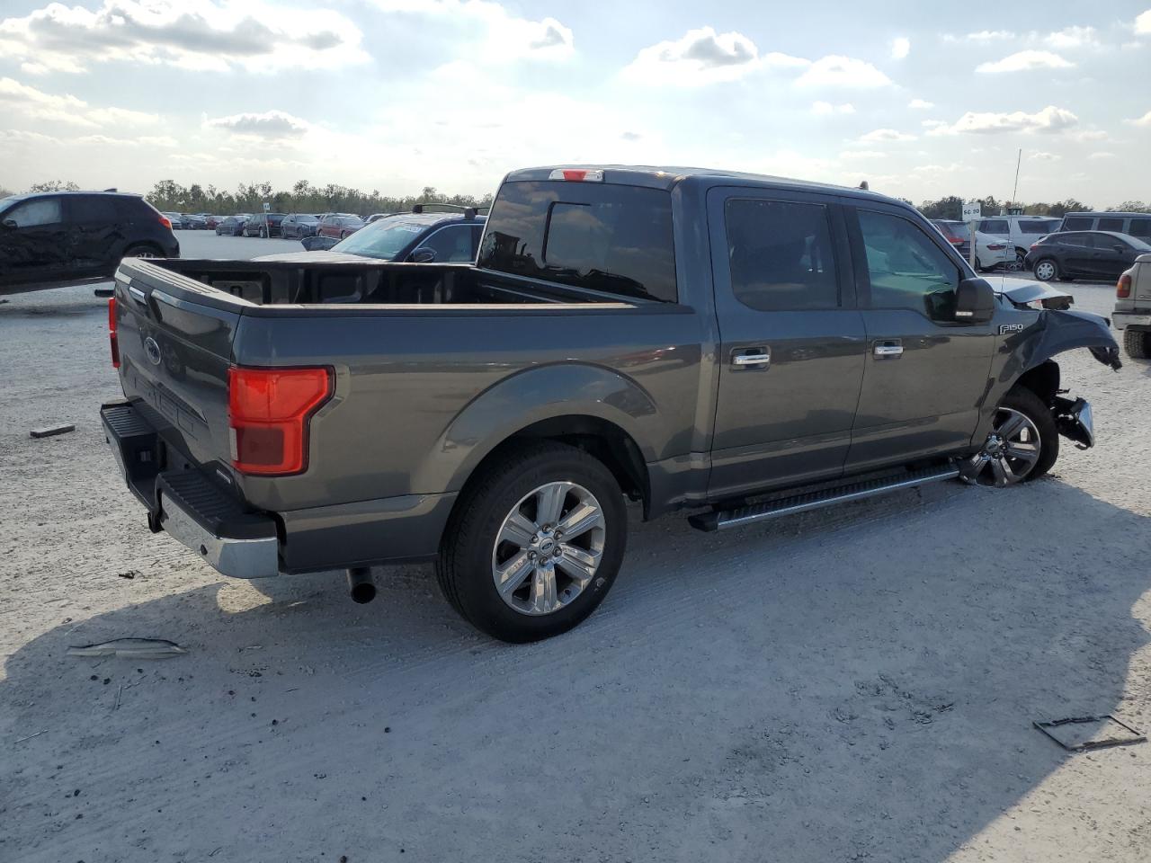 Image 3 of 2019 FORD F150 SUPERCREW 2019 with VIN 1FTEW1CP5KFD42482