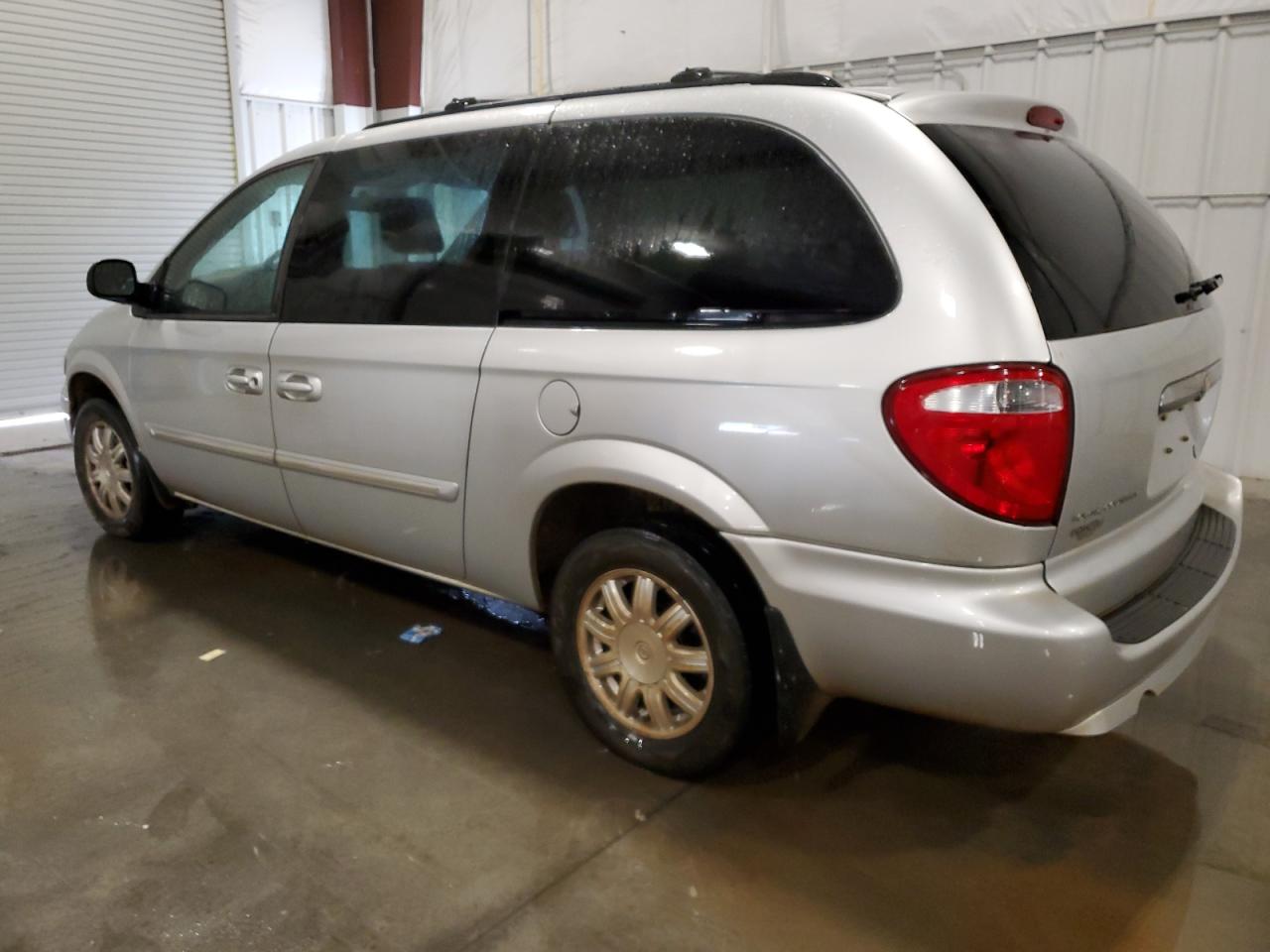Obraz 2 z 2007 CHRYSLER TOWN & COUNTRY TOURING 2007 z VIN 2A4GP54L77R259798