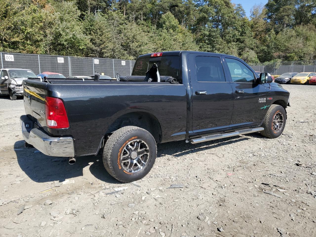 Image 3 of 2016 RAM 1500 SLT 2016 with VIN 1C6RR7TM3GS298747