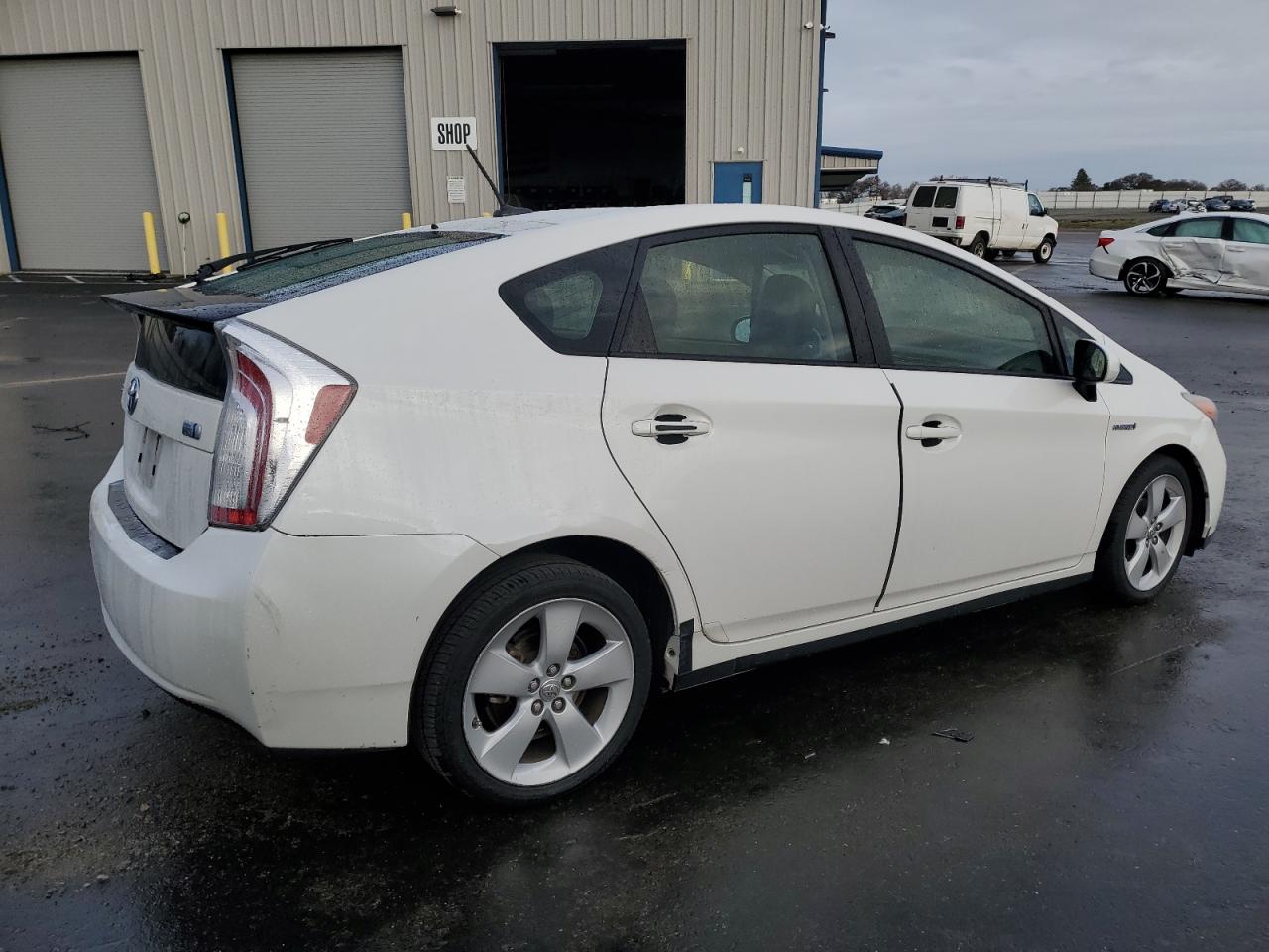 Image 3 of 2012 TOYOTA PRIUS  2012 with VIN JTDKN3DU2C5496290