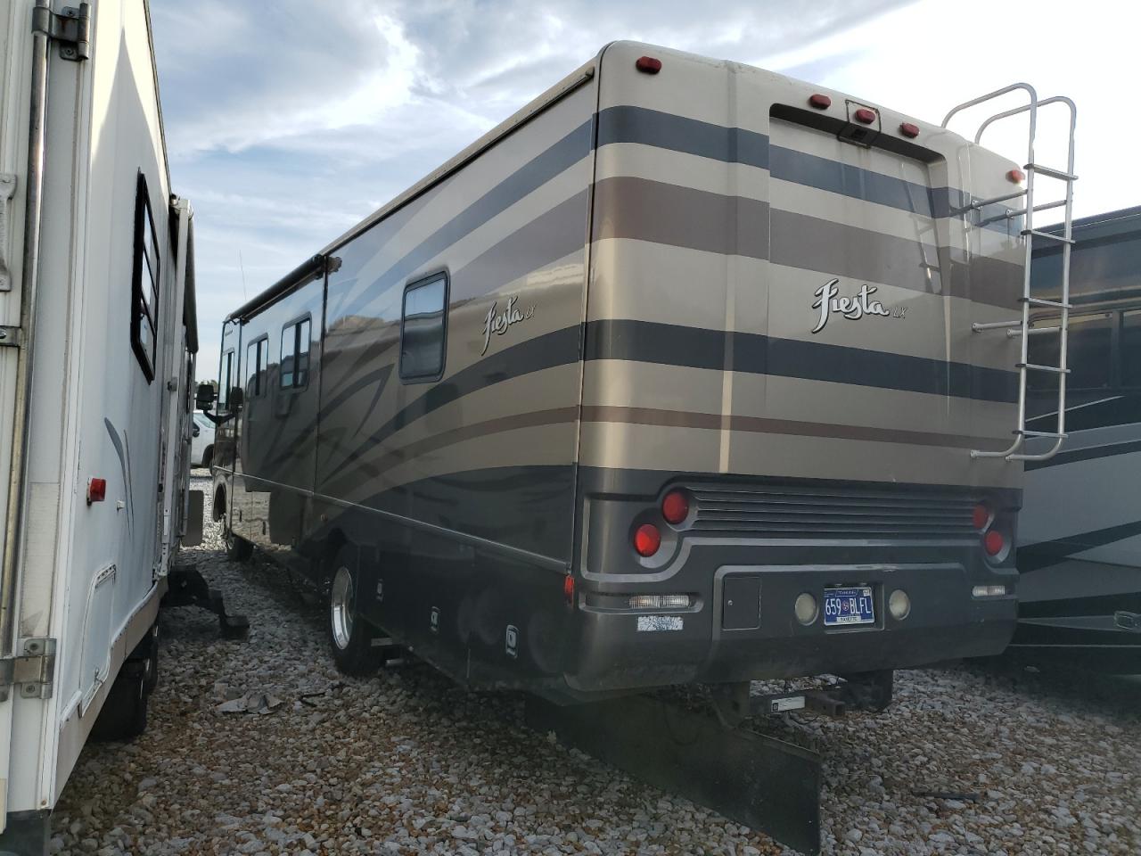 Obraz 3 z 2007 FORD F550 SUPER DUTY STRIPPED CHASSIS 2007 z VIN 1F6NF53Y770A03946