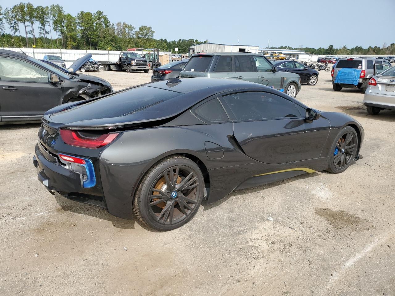 Image 3 of 2015 BMW I8  2015 with VIN WBY2Z2C56FV392767