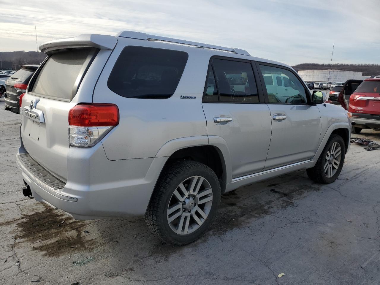 Image 3 of 2011 TOYOTA 4RUNNER SR5 2011 with VIN JTEBU5JR9B5035077