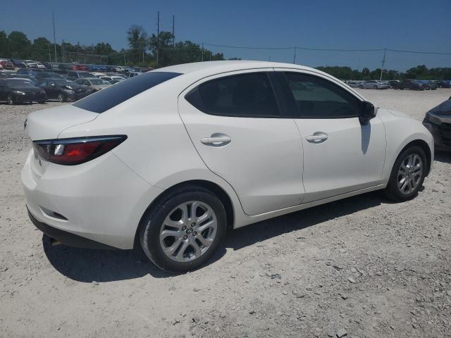 Image 3 of 2017 TOYOTA YARIS IA  2017 with VIN 3MYDLBYV1HY173016