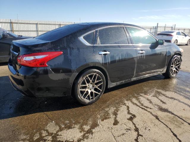 Image 3 of 2017 NISSAN ALTIMA 2.5 2017 with VIN 1N4AL3AP3HN351563