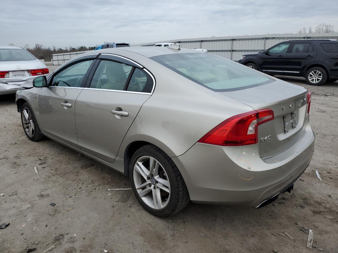 Image 2 of 2014 VOLVO S60 T5 2014 with VIN YV1612FS1E1289915
