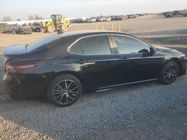 Image 3 of 2021 TOYOTA CAMRY SE 2021 with VIN 4T1G11AK6MU558981