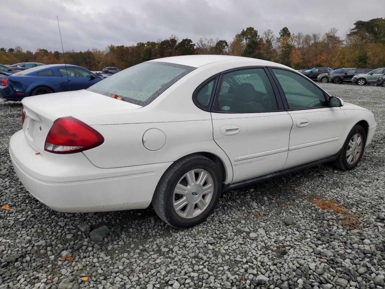Image 3 of 2007 FORD TAURUS SEL 2007 with VIN 1FAFP56U97A192140