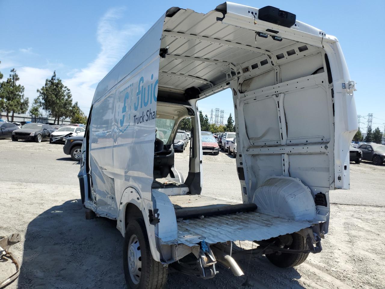 Изображение 2 2019 RAM PROMASTER 1500 1500 HIGH 2019 с VIN 3C6TRVBG6KE556793