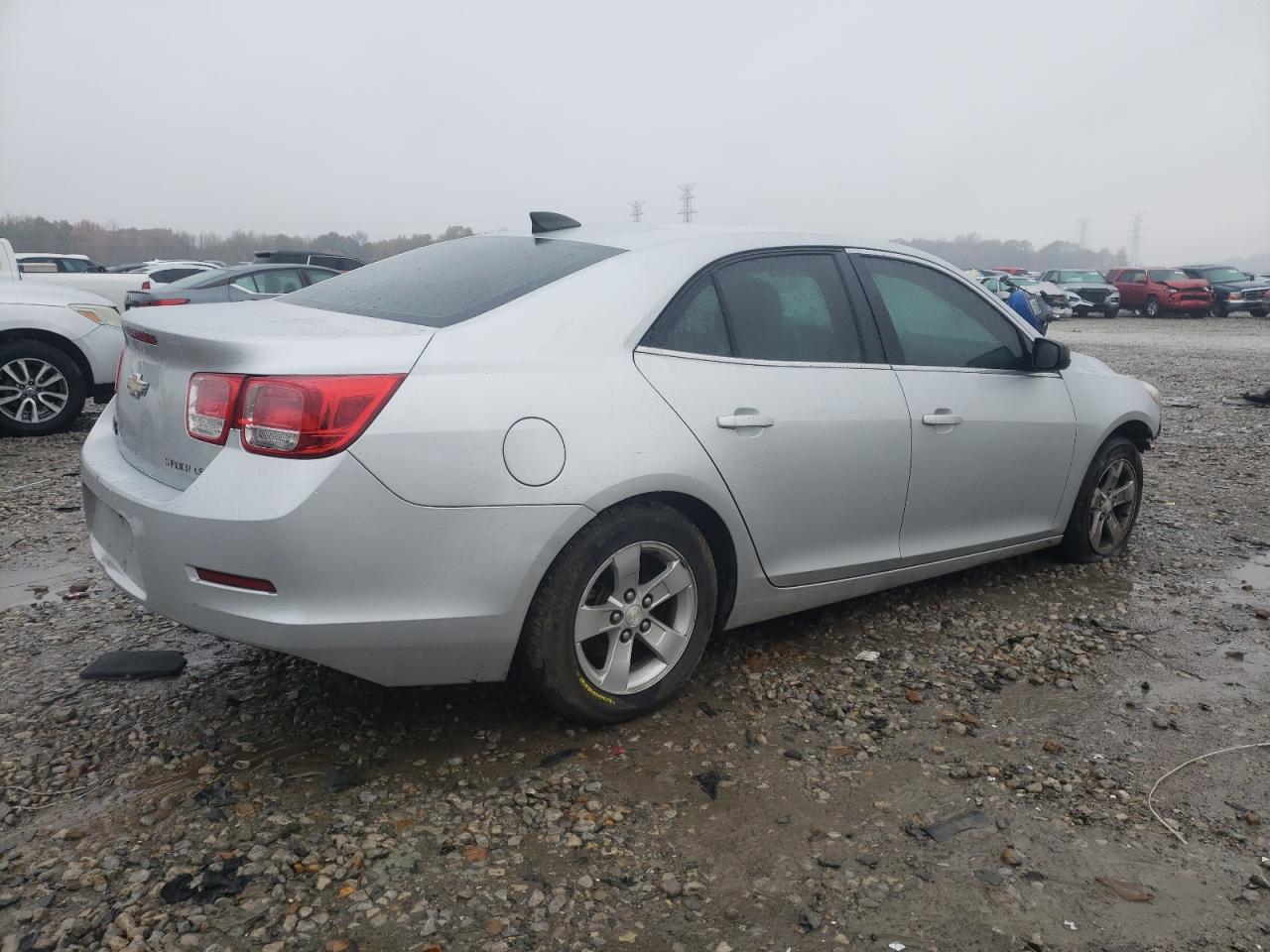 Изображение 3 2015 CHEVROLET MALIBU LS 2015 с VIN 1G11B5SL4FF120904
