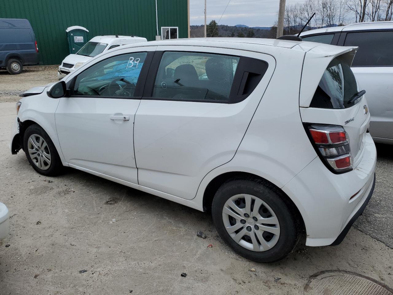 Изображение 2 2020 CHEVROLET SONIC  2020 с VIN 1G1JG6SB8L4104629