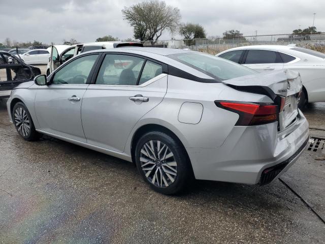 Изображение 2 2023 NISSAN ALTIMA SV 2023 с VIN 1N4BL4DV5PN366858