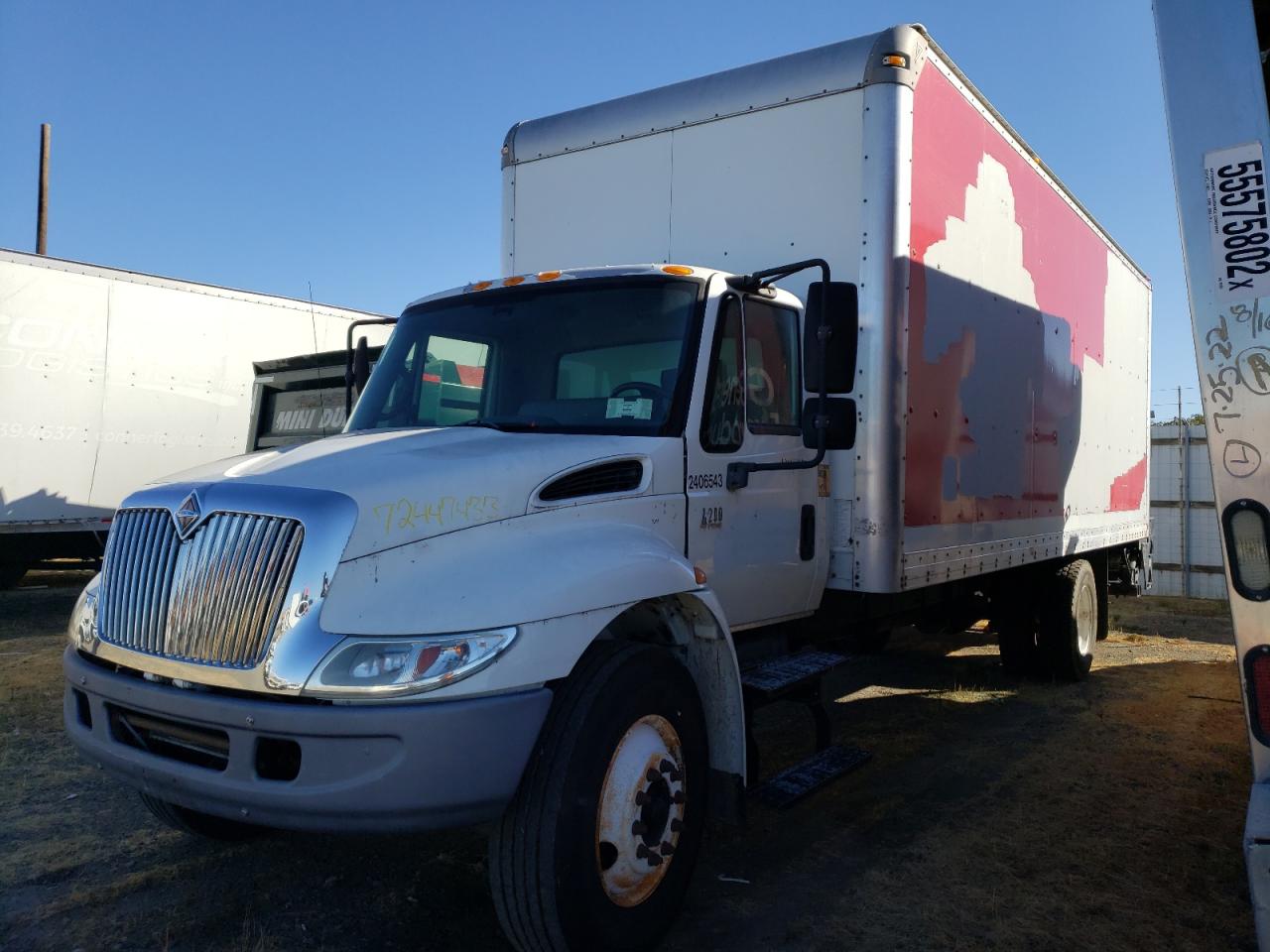 Image 1 of 2006 INTERNATIONAL 4000 4200 2006 with VIN 1HTMPAFM16H224985