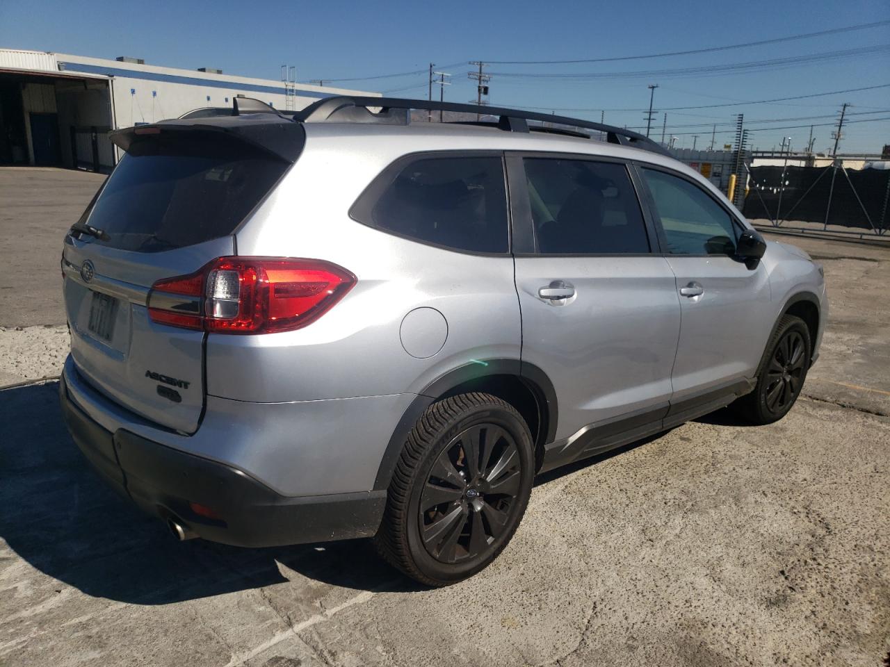 Image 3 of 2022 SUBARU ASCENT ONYX EDITION 2022 with VIN 4S4WMAJD1N3421779