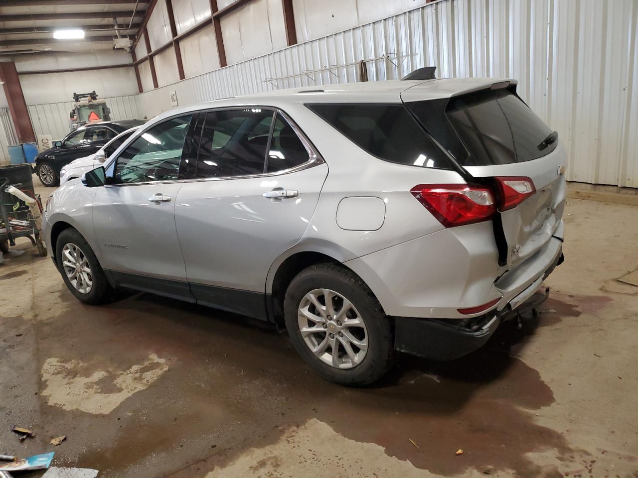Image 2 of 2019 CHEVROLET EQUINOX LT 2019 with VIN 2GNAXJEV8K6267639