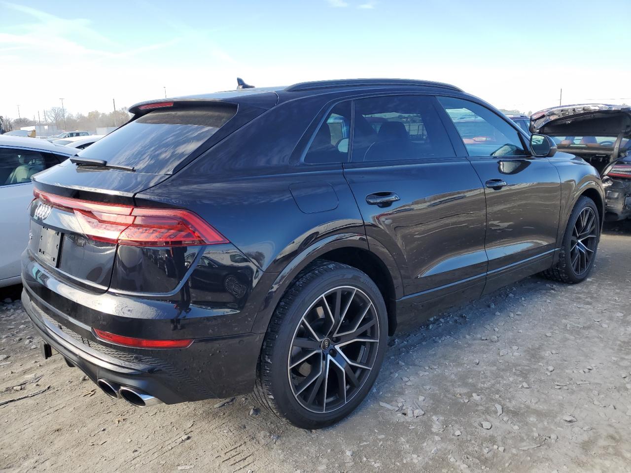 Image 3 of 2021 AUDI SQ8 PREMIUM PLUS 2021 with VIN WA1AWBF13MD031766