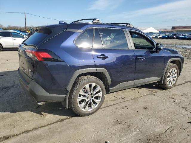 Изображение 3 2023 TOYOTA RAV4 XLE PREMIUM 2023 с VIN 2T3A1RFV9PW389090