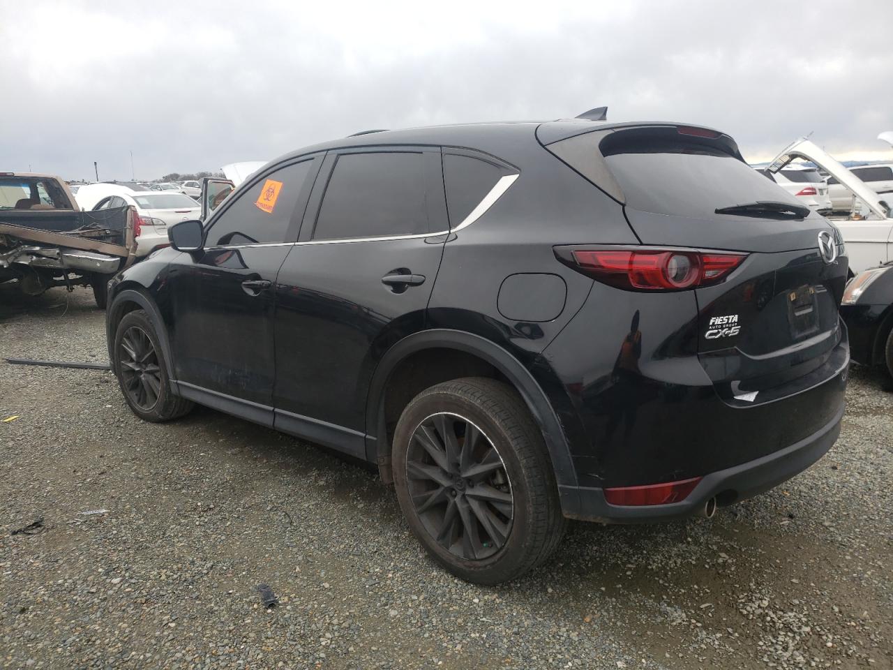 Image 2 of 2019 MAZDA CX-5 GRAND TOURING 2019 with VIN JM3KFADMXK1523654
