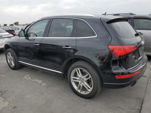 Obraz 2 z 2017 AUDI Q5 PREMIUM PLUS 2017 z VIN WA1L2AFP8HA010468