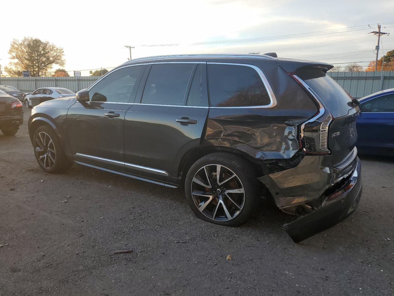 Image 2 of 2023 VOLVO XC90 PLUS 2023 with VIN YV4062PN0P1990211