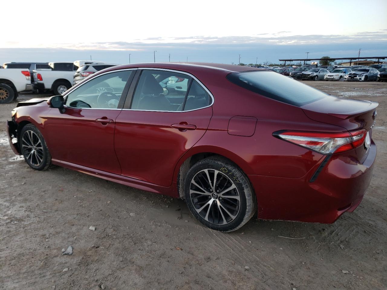 Image 2 of 2018 TOYOTA CAMRY L 2018 with VIN 4T1B11HK4JU555461