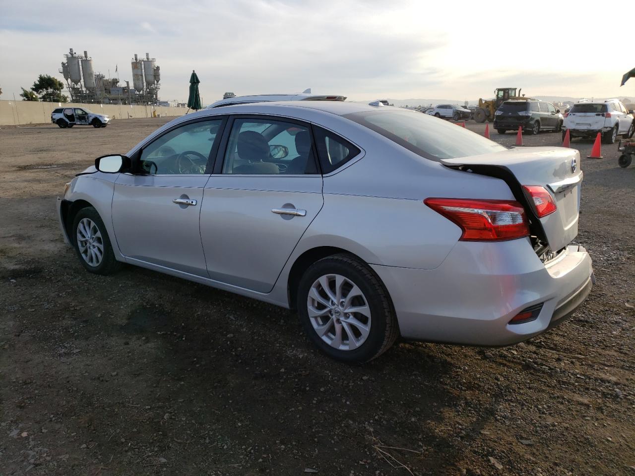 Изображение 2 2018 NISSAN SENTRA S 2018 с VIN 3N1AB7AP4JY292376