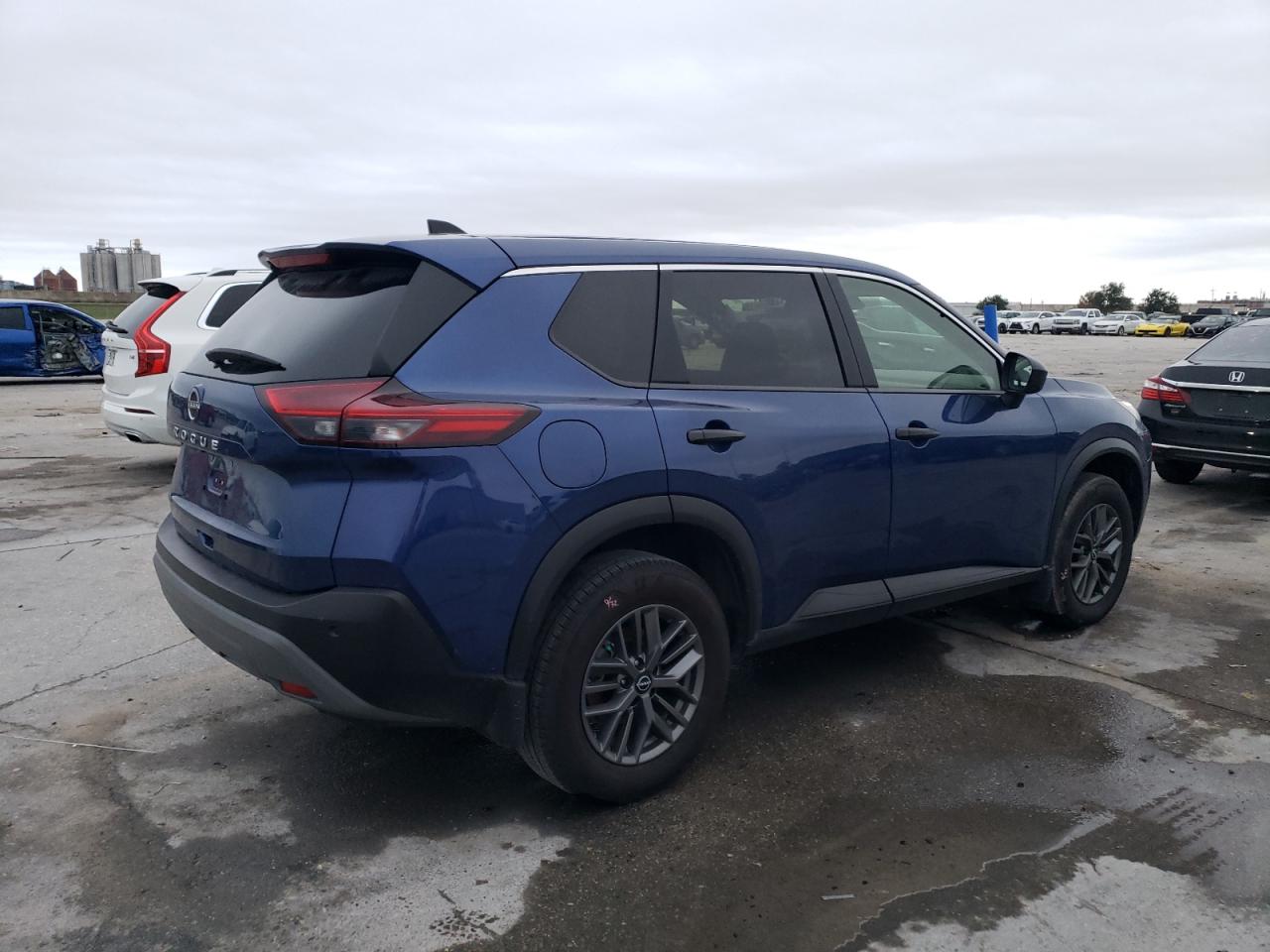 Изображение 3 2023 NISSAN ROGUE S 2023 с VIN JN8BT3AA1PW410097