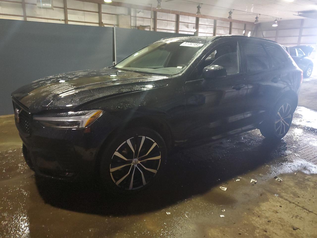 Изображение 1 2024 VOLVO XC60 PLUS 2024 с VIN YV4L12RL1R1776726