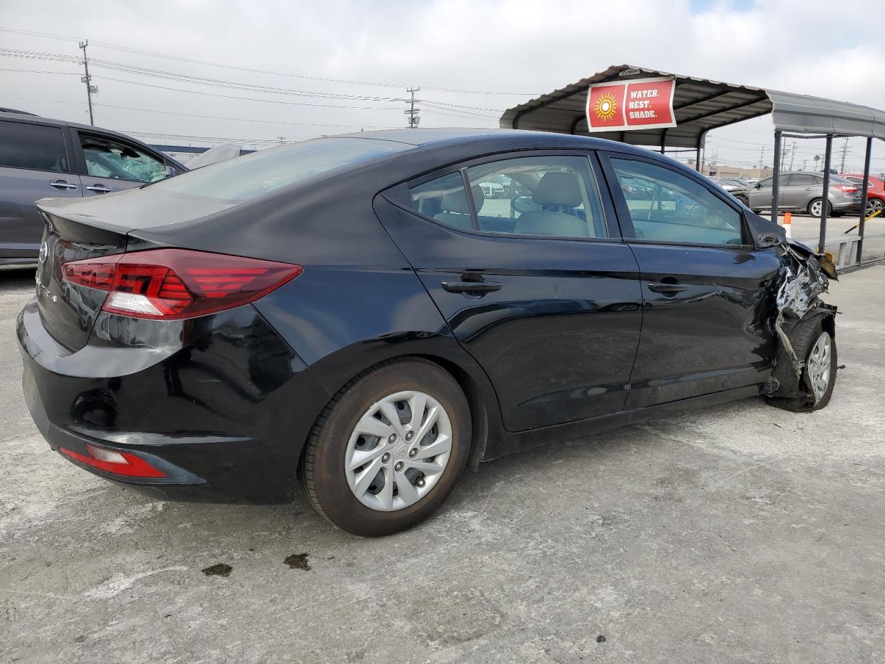 Image 3 of 2020 HYUNDAI ELANTRA SE 2020 with VIN KMHD74LFXLU011021