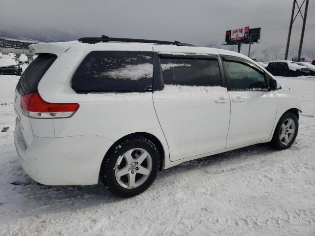 Obraz 3 z 2013 TOYOTA SIENNA LE 2013 z VIN 5TDKK3DC5DS352387